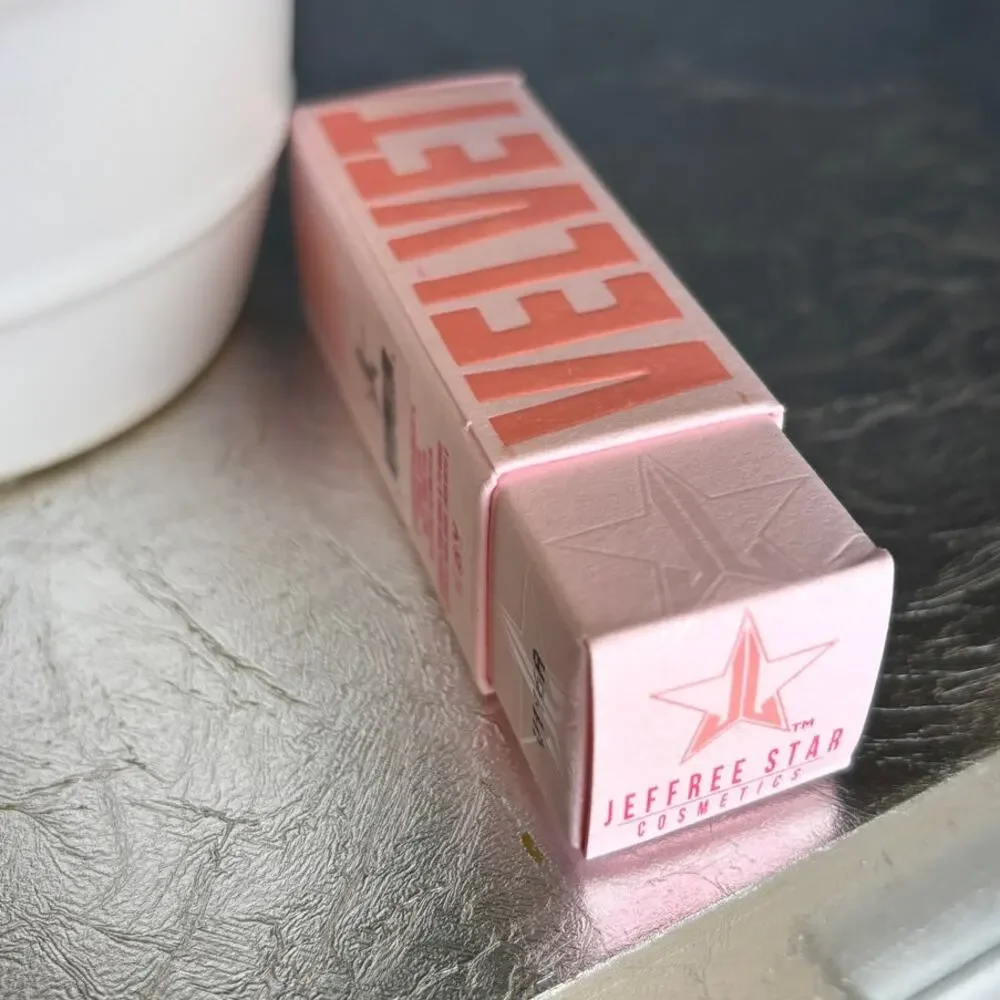 Jeffree Star Velvet Trap Easter Sunday Yellow Matte Lipstick New In Box